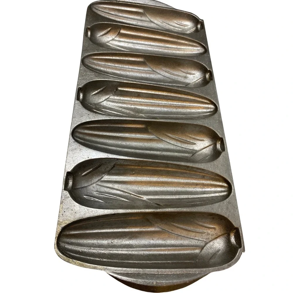 NordicWare Vintage Cast Aluminum Cornstick Pan Cornbread Mold No 217 Minneapolis